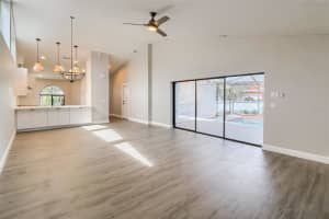 917 Shagos Dr, Apollo Beach, FL 33572, Sold 03/17/23