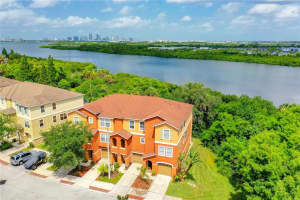 503 Vincinda Crest Way, Tampa, FL 33619, Sold 10/14/22