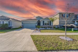 582 8th St NW, Ruskin, FL 33570, Sold 10/07/22