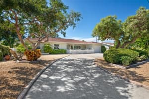 2150 E Vina Del Mar Blvd, St Pete Beach, FL 33706, Sold 10/04/22