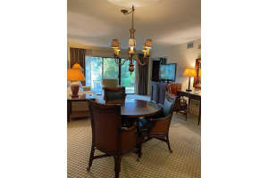 4782 Fox Hunt Dr, Zephyrhills, FL 33543, Sold 10/18/22