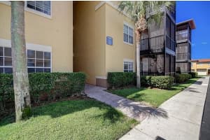 4333 BAYSIDE VILLAGE DR #114, TAMPA, FL 33615 Sold 12/02/22