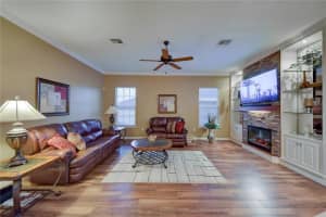 1953 Viewpoint Landings Rd, Lakeland, FL 33810, Sold 11/08/22