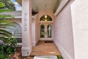 7222 Stanford Dr, Lakeland, FL 33809, Sold 10/07/22