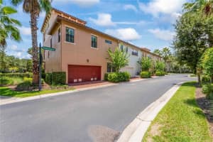 4884 YACHT CLUB DR, TAMPA, FL 33616 Sold 11/01/22