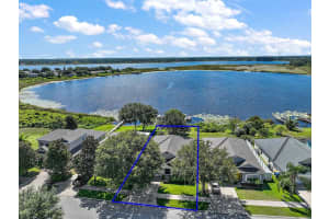 1400 KELLOGG DR, TAVARES, FL 32778 Sold 10/17/22