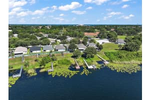 1400 KELLOGG DR, TAVARES, FL 32778 Sold 10/17/22