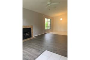 14201 Shadow Moss Ln, Tampa, FL 33613, Sold 09/09/22