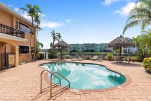 2675 ST JOSEPHS DR E #B, DUNEDIN, FL 34698 Sold 09/30/22