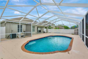 2484 Hamlet Cir, Lakeland, FL 33810, Sold 09/16/22