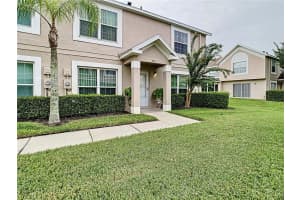 510 KENSINGTON LAKE CIR, BRANDON, FL 33511 Sold 10/16/22