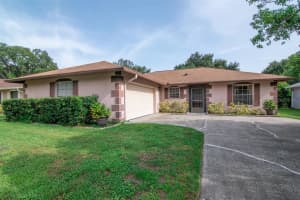 28318 TANGLEWOOD DR, WESLEY CHAPEL, FL 33543 Sold 09/23/22
