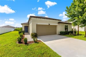 3136 Kresterbrooke Ln, Zephyrhills, FL 33540, Sold 10/14/22