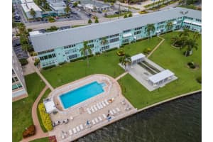 1819 SHORE DR S #309, SOUTH PASADENA, FL 33707 Sold 06/30/23