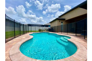1241 Florablu Dr, Seffner, FL 33584, Sold 10/14/22