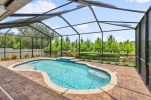 1240 Evergreen Park Cir, Lakeland, FL 33813, Sold 09/13/22