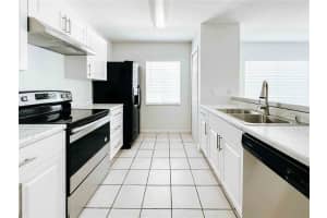 2135 FLUORSHIRE DR, BRANDON, FL 33511 Sold 09/13/22