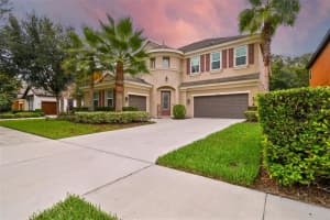 11006 CHARMWOOD DR, RIVERVIEW, FL 33569 Sold 09/28/22