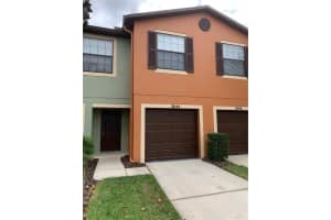 2644 EDGEWATER FALLS DR, BRANDON, FL 33511 Sold 11/18/22