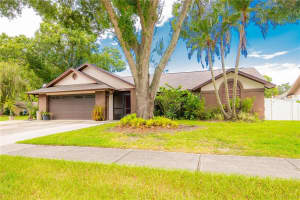 1608 Shady Leaf Dr, Valrico, FL 33596, Sold 09/09/22