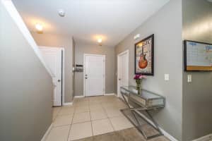 9931 Hound Chase Dr, Gibsonton, FL 33534, Sold 10/18/22