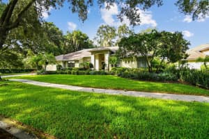16412 WINDSOR PARK DR, LUTZ, FL 33549 Sold 02/17/23