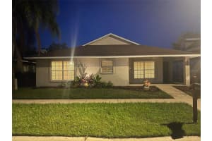 2326 Pleasure Run Dr, Ruskin, FL 33570, Sold 12/07/22