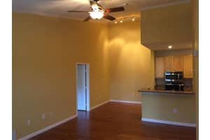9918 COURTNEY PALMS BLVD #302, TAMPA, FL 33619 Sold 11/28/22