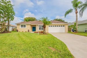 9312 71st Ave E, Palmetto, FL 34221, Sold 09/30/22