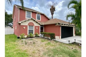 1714 TARAH TRACE DR, BRANDON, FL 33510 Sold 09/19/22