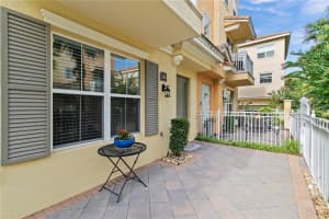 1268 Bolton Pl, Lake Mary, FL 32746, Sold 12/09/22