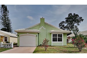 874 Wateroak Dr NE, Palm Bay, FL 32905, Sold 10/07/22