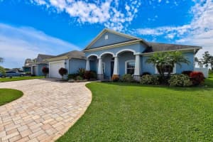 7071 HIGHLANDS CREEK AVE, LAKELAND, FL 33813 Sold 12/02/22