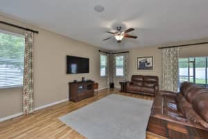 8607 Tidal Breeze Dr, Riverview, FL 33569, Sold 12/05/22