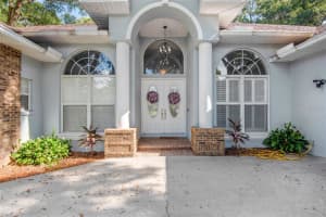 2328 Valrico Forest Dr, Valrico, FL 33594, Sold 10/14/22