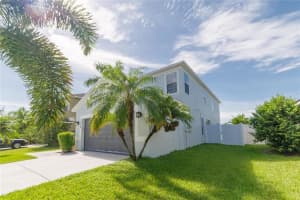 536 19TH ST NW, RUSKIN, FL 33570 Sold 03/31/23