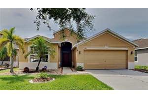 5238 CLOVER MIST DR, APOLLO BEACH, FL 33572 Sold 12/30/22