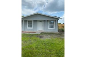 8541 Gold Ridge Cir, Tampa, FL 33619, Sold 10/14/22