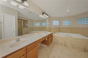 314 Carriage Oak Pl, Seffner, FL 33584, Sold 02/01/23