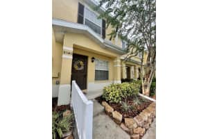 8540 BRUSHLEAF WAY, TAMPA, FL 33647 Sold 09/14/22