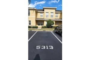 5313 RIVER ROCK RD, LAKELAND, FL 33809 Sold 05/11/23