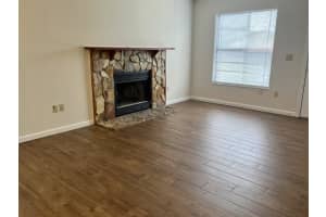 4025 ANGEL OAK CT #201, TAMPA, FL 33613 Sold 12/07/22