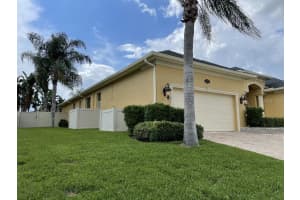 5467 PEBBLE BEACH DR, LAKELAND, FL 33812 Sold 09/30/22