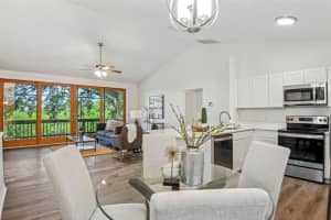 1071 S Pointe Alexis Dr, Tarpon Springs, FL 34689, Sold 10/14/22