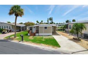 136 S St Thomas Cir, Apollo Beach, FL 33572, Sold 09/19/22