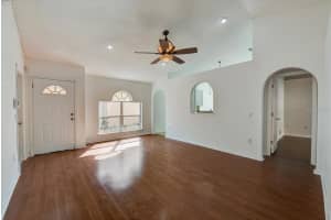 30602 BIRDHOUSE DR, WESLEY CHAPEL, FL 33545 Sold 10/03/22