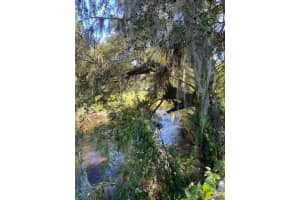 10934 Country Haven Dr, Gibsonton, FL 33534, Sold 11/14/22