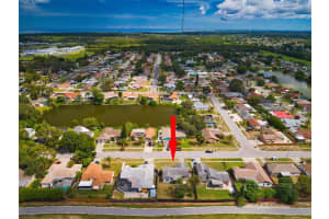 2722 BLOSSOM LAKE DR, HOLIDAY, FL 34691 Sold 10/03/22