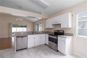 9366 HIDDEN WATER CIR, RIVERVIEW, FL 33578 Sold 09/22/22