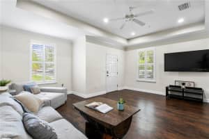 5519 ISLAND CREEK PL, TAMPA, FL 33611 Sold 01/17/23